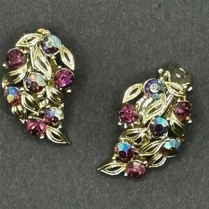 Lisner vintage Ab rhinestone crystal clip on earrings